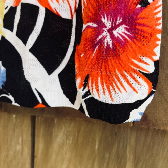 Rare Vintage Beta's Choice Openwork Beaded Tropical Floral Top Women's - Picture 6 of 12